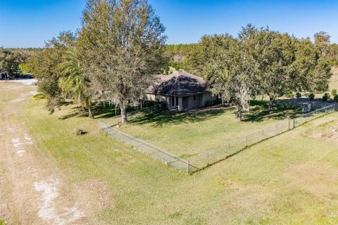 House in Reddick, Florida 2 bedrooms, 114.36 sq.m. № 1554193 - photo 22
