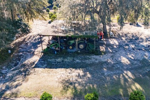 House in Reddick, Florida 2 bedrooms, 114.36 sq.m. № 1554193 - photo 15