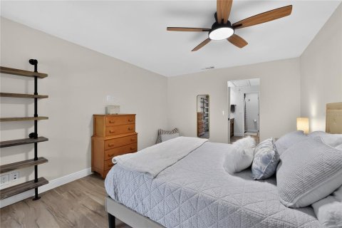 Villa ou maison à vendre à Sarasota, Floride: 2 chambres, 127.65 m2 № 2236189 - photo 22