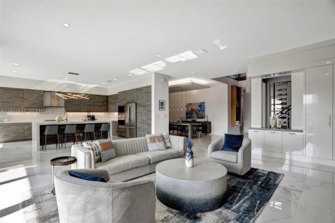 Villa ou maison à louer à Boca Raton, Floride: 5 chambres, 495.17 m2 № 1990213 - photo 15