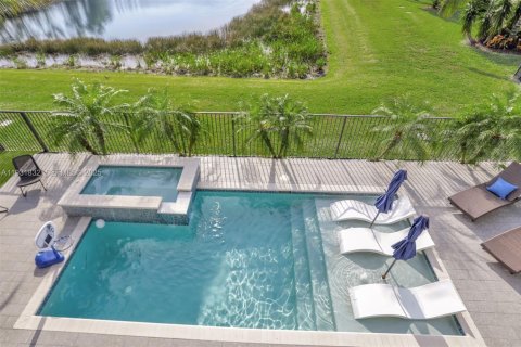 Villa ou maison à louer à Boca Raton, Floride: 5 chambres, 495.17 m2 № 1990213 - photo 30