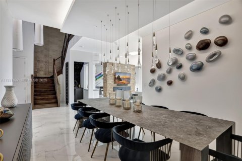 Villa ou maison à louer à Boca Raton, Floride: 5 chambres, 495.17 m2 № 1990213 - photo 9