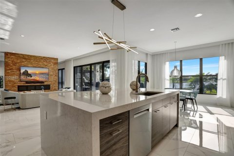 Villa ou maison à louer à Boca Raton, Floride: 5 chambres, 495.17 m2 № 1990213 - photo 24