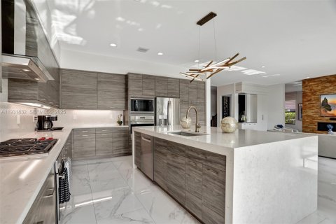 Villa ou maison à louer à Boca Raton, Floride: 5 chambres, 495.17 m2 № 1990213 - photo 25