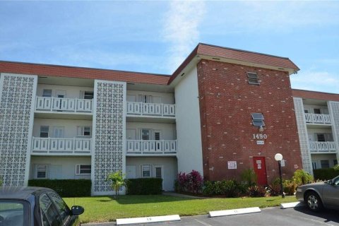 Condo in Lauderhill, Florida, 2 bedrooms  № 2184065