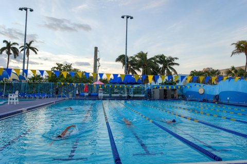 Condominio en venta en Miami Beach, Florida, 2 dormitorios, 90.67 m2 № 2168531 - foto 22
