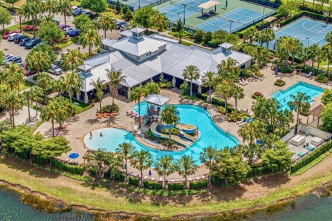 Townhouse in Apollo Beach, Florida 4 bedrooms, 164.81 sq.m. № 2214343 - photo 30