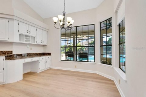 Villa ou maison à vendre à Orlando, Floride: 4 chambres, 259.85 m2 № 2391097 - photo 13