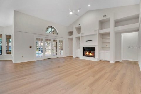 Villa ou maison à vendre à Orlando, Floride: 4 chambres, 259.85 m2 № 2391097 - photo 4