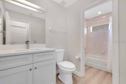 Villa ou maison à vendre à Orlando, Floride: 4 chambres, 259.85 m2 № 2391097 - photo 29
