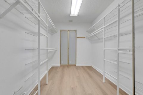 Villa ou maison à vendre à Orlando, Floride: 4 chambres, 259.85 m2 № 2391097 - photo 20