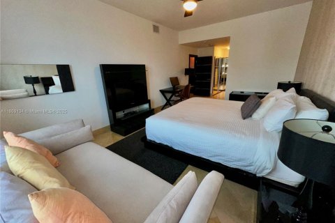 Apartamento en alquiler en Miami Beach, Florida, 2 dormitorios, 114.27 m2 № 1979380 - foto 16