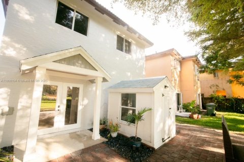 Villa ou maison à louer à Homestead, Floride: 3 chambres, 140 m2 № 1928133 - photo 14