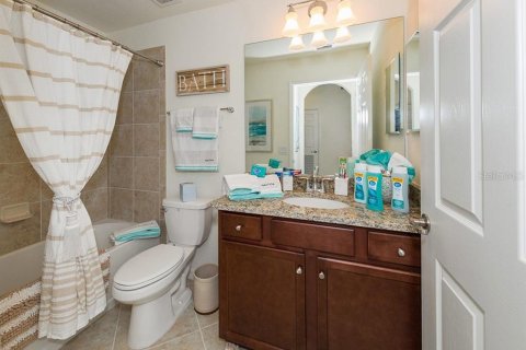 Copropriété à louer à Lakewood Ranch, Floride: 2 chambres, 102.56 m2 № 1769494 - photo 54