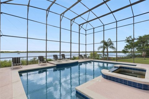 Casa en venta en Haines City, Florida, 5 dormitorios, 339.37 m2 № 2199765 - foto 26