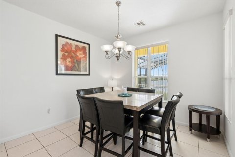 Casa en venta en Haines City, Florida, 5 dormitorios, 339.37 m2 № 2199765 - foto 15