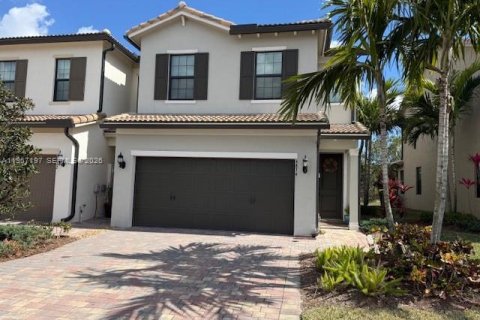 Таунхаус в Лейк-Уорт, Флорида 3 спальни, 176.05м2 № 2029663