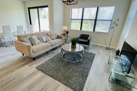 Купить таунхаус в Лейк-Уорт, Флорида 3 спальни, 176.05м2, № 2029663 - фото 16