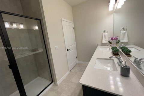 Купить таунхаус в Лейк-Уорт, Флорида 3 спальни, 176.05м2, № 2029663 - фото 24
