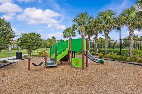 Купить таунхаус в Лейк-Уорт, Флорида 3 спальни, 176.05м2, № 2029663 - фото 8