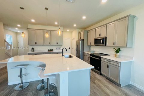 Купить таунхаус в Лейк-Уорт, Флорида 3 спальни, 176.05м2, № 2029663 - фото 21