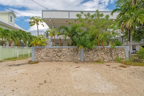 Villa ou maison à louer à Key Largo, Floride: 3 chambres, 204.01 m2 № 2046344 - photo 2