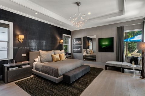 House in Pinecrest, Florida 6 bedrooms, 544.41 sq.m. № 1922665 - photo 7