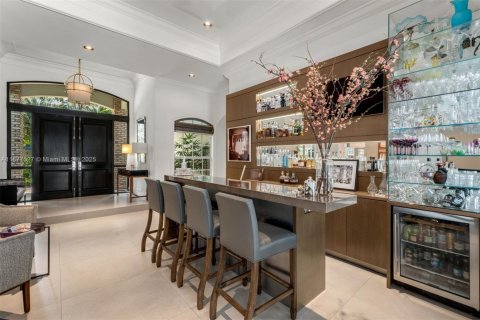 House in Pinecrest, Florida 6 bedrooms, 544.41 sq.m. № 1922665 - photo 4