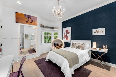 House in Pinecrest, Florida 6 bedrooms, 544.41 sq.m. № 1922665 - photo 13