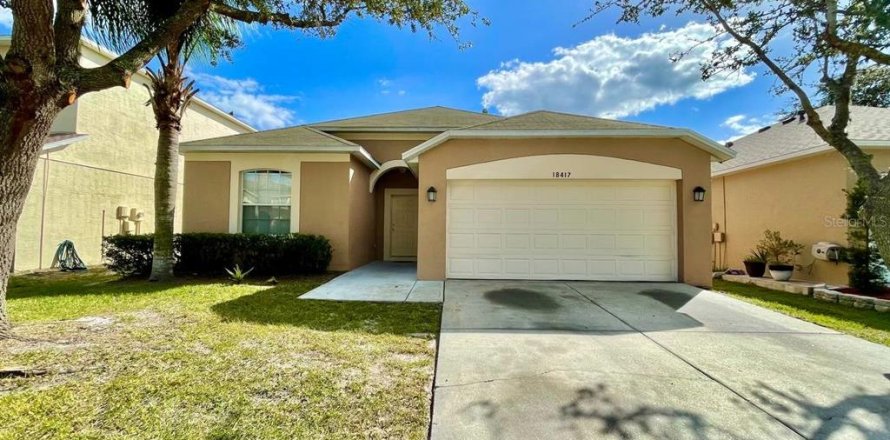 House in Tampa, Florida 3 bedrooms, 125.79 sq.m. № 2148732