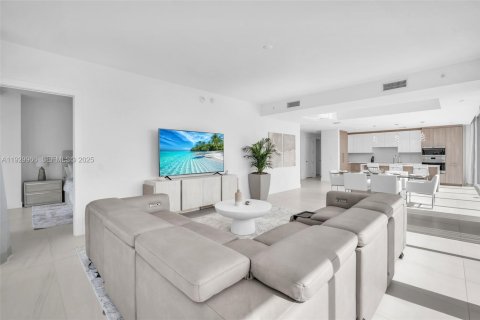 Copropriété à louer à Fort Lauderdale, Floride: 3 chambres, 212.56 m2 № 1988629 - photo 19