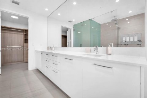 Copropriété à louer à Fort Lauderdale, Floride: 3 chambres, 212.56 m2 № 1988629 - photo 26