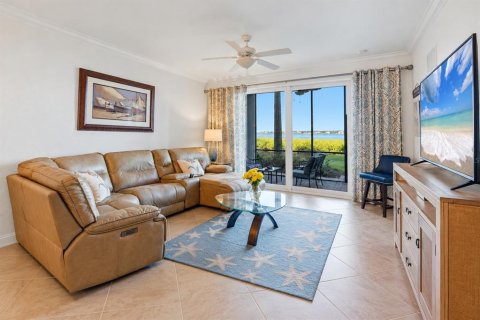 Copropriété à vendre à Bradenton, Floride: 2 chambres, 104.14 m2 № 2418772 - photo 5