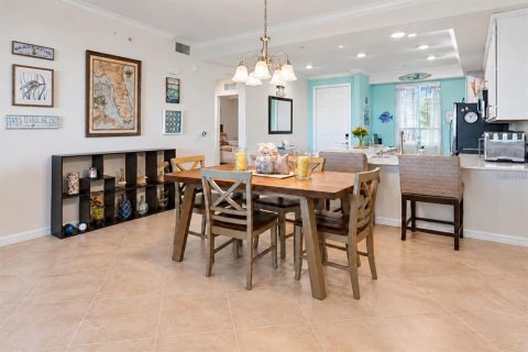 Copropriété à vendre à Bradenton, Floride: 2 chambres, 104.14 m2 № 2418772 - photo 8