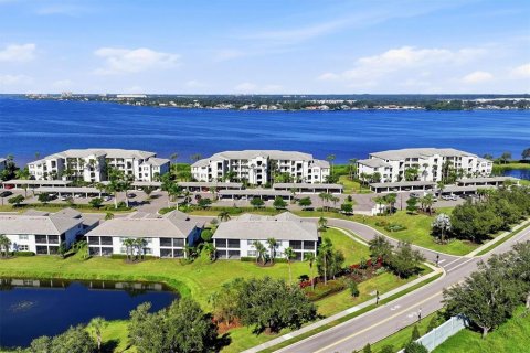Condo à Bradenton, Floride, 2 chambres  № 2418772