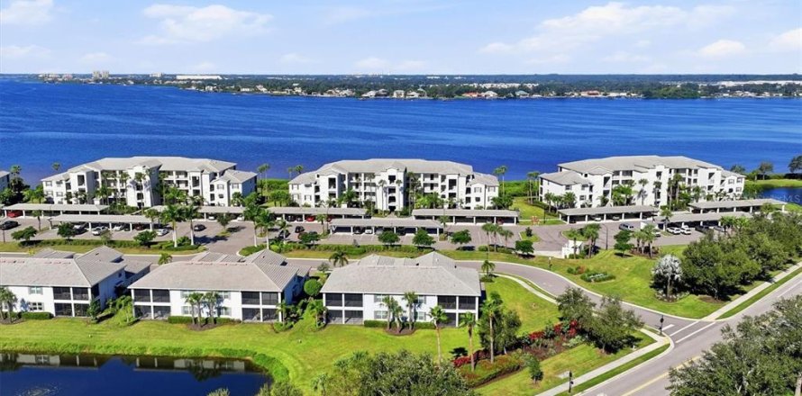 Condo à Bradenton, Floride, 2 chambres № 2418772