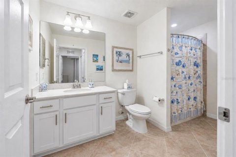 Copropriété à vendre à Bradenton, Floride: 2 chambres, 104.14 m2 № 2418772 - photo 15