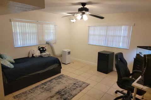 House in Lakeland, Florida 3 bedrooms, 262.17 sq.m. № 1719434 - photo 22
