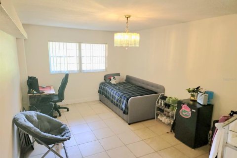 House in Lakeland, Florida 3 bedrooms, 262.17 sq.m. № 1719434 - photo 24