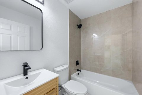 Купить виллу или дом в Пунта-Горда, Флорида 4 комнаты, 130.99м2, № 2323041 - фото 20