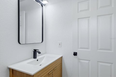 Купить виллу или дом в Пунта-Горда, Флорида 4 комнаты, 130.99м2, № 2323041 - фото 26