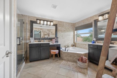 Casa en venta en Boynton Beach, Florida, 5 dormitorios, 289.02 m2 № 2176223 - foto 24