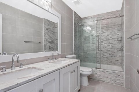 Casa en venta en Boynton Beach, Florida, 5 dormitorios, 289.02 m2 № 2176223 - foto 17