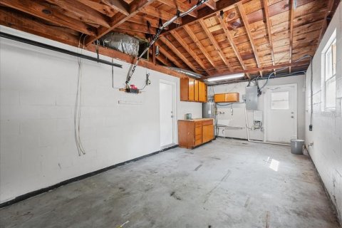 Casa en venta en New Port Richey, Florida, 2 dormitorios, 93.27 m2 № 2381288 - foto 23