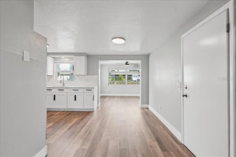Casa en venta en New Port Richey, Florida, 2 dormitorios, 93.27 m2 № 2381288 - foto 8