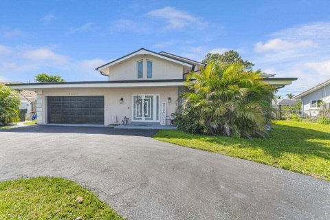 Casa en venta en Boca Raton, Florida, 3 dormitorios, 147.9 m2 № 1118683 - foto 1