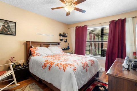 Duplex in Orlando, Florida 3 bedrooms, 130.71 sq.m. № 1911656 - photo 22
