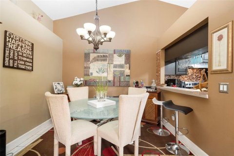 Duplex in Orlando, Florida 3 bedrooms, 130.71 sq.m. № 1911656 - photo 15
