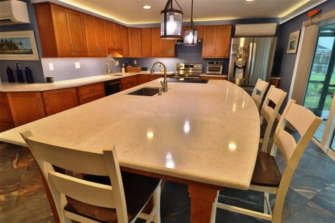 House in Port Charlotte, Florida 3 bedrooms, 208.38 sq.m. № 2149498 - photo 11