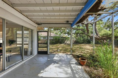 House in Sarasota, Florida 3 bedrooms, 121.33 sq.m. № 2133809 - photo 27